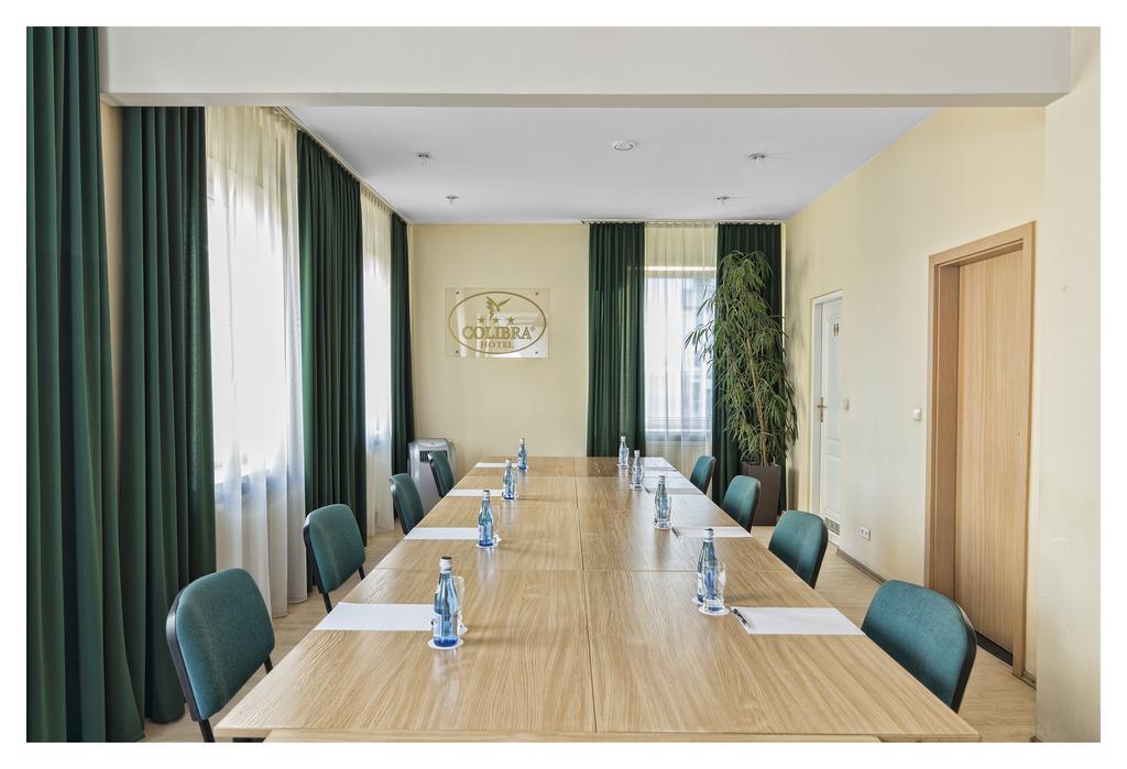 Hotel Colibra Warsaw Luaran gambar