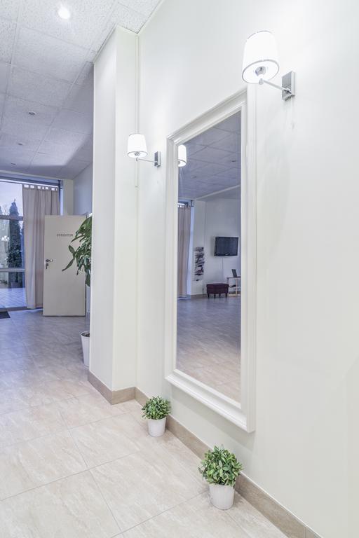 Hotel Colibra Warsaw Luaran gambar