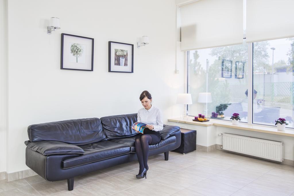Hotel Colibra Warsaw Luaran gambar