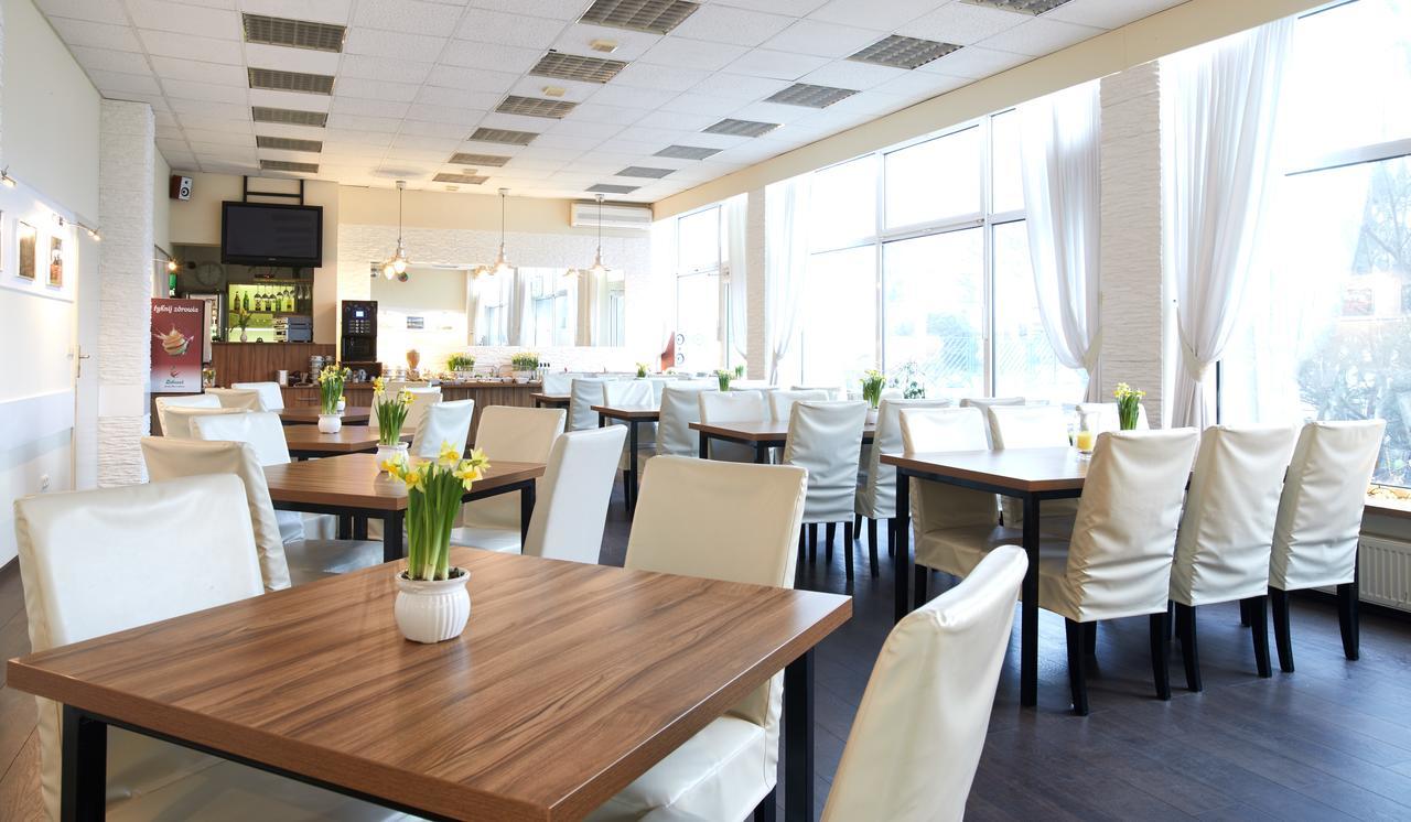 Hotel Colibra Warsaw Luaran gambar